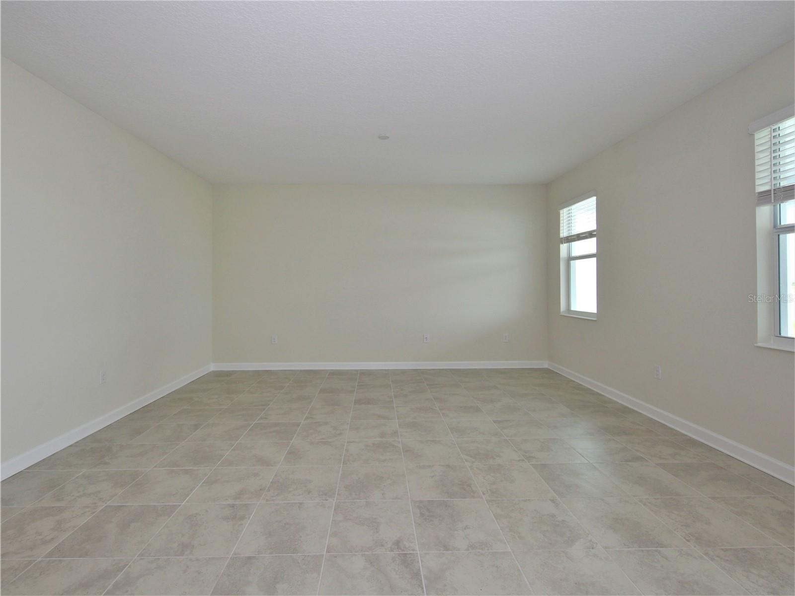STOREY LAKE TR K - Residential Lease
