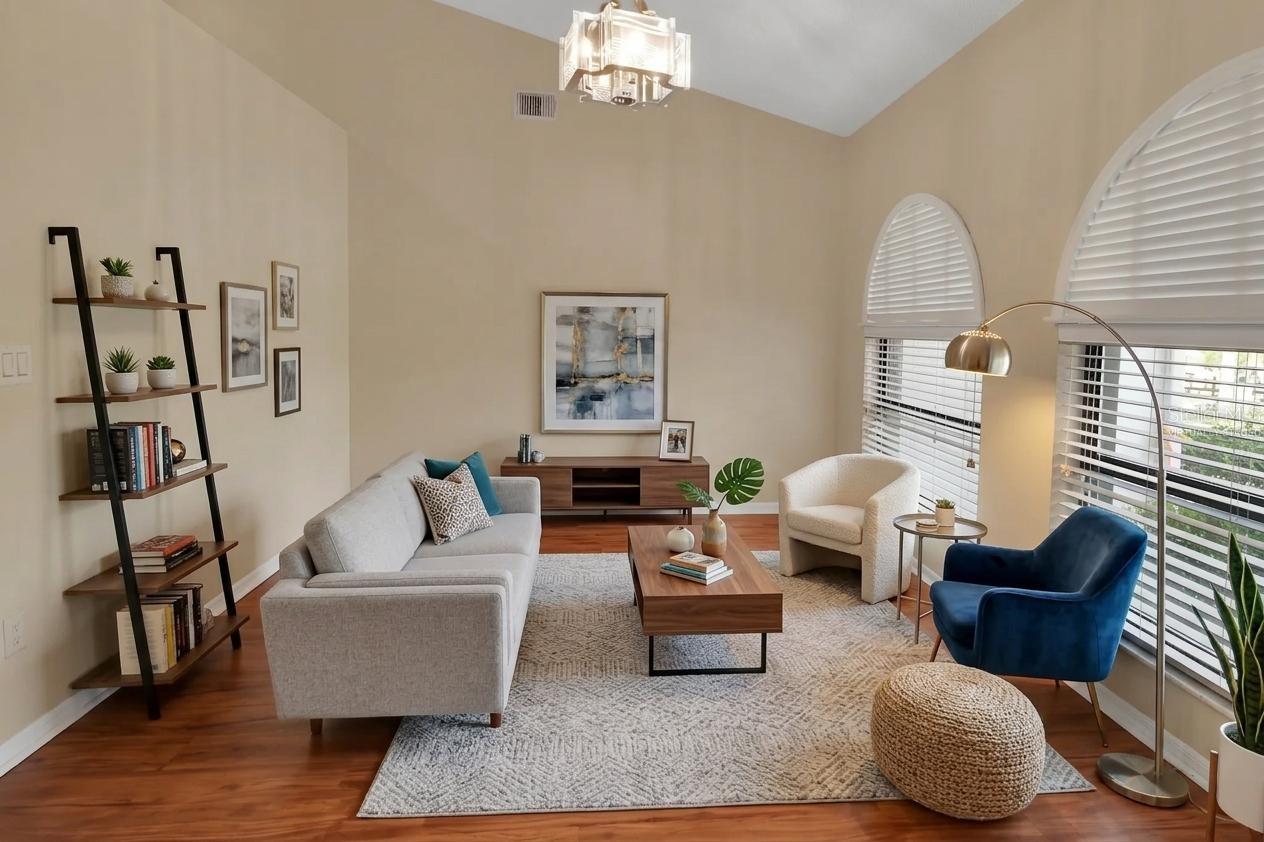 COUNTRY CLUB ESTATES - Residential