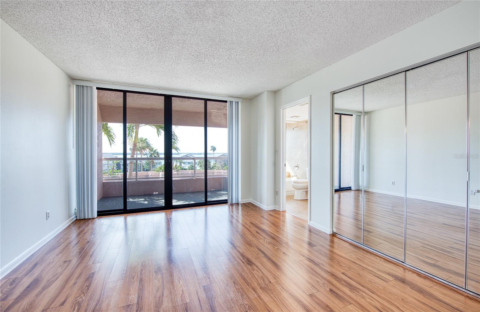 CRESCENT BEACH CLUB TWO CONDO - Residential