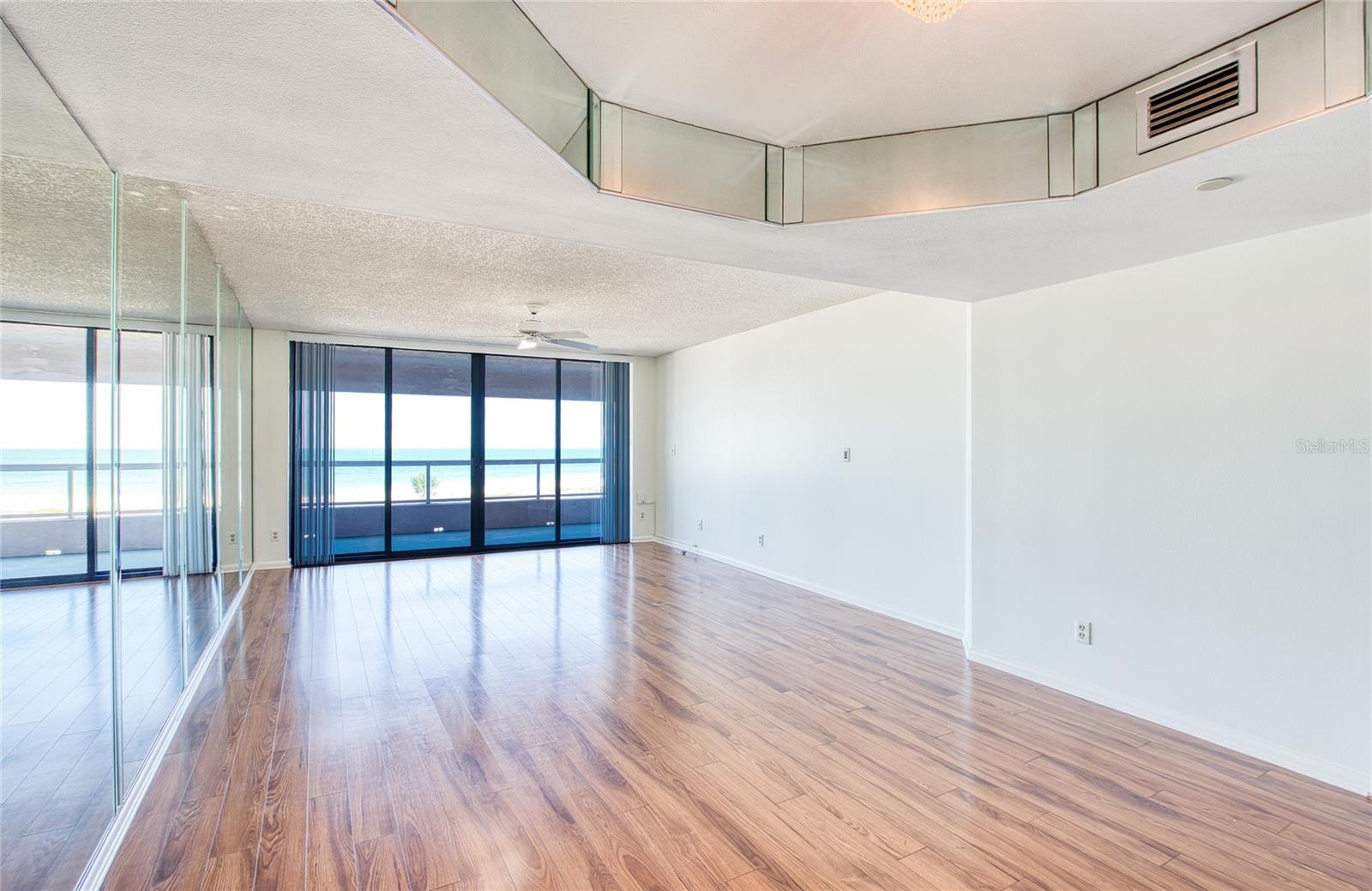 CRESCENT BEACH CLUB TWO CONDO - Residential