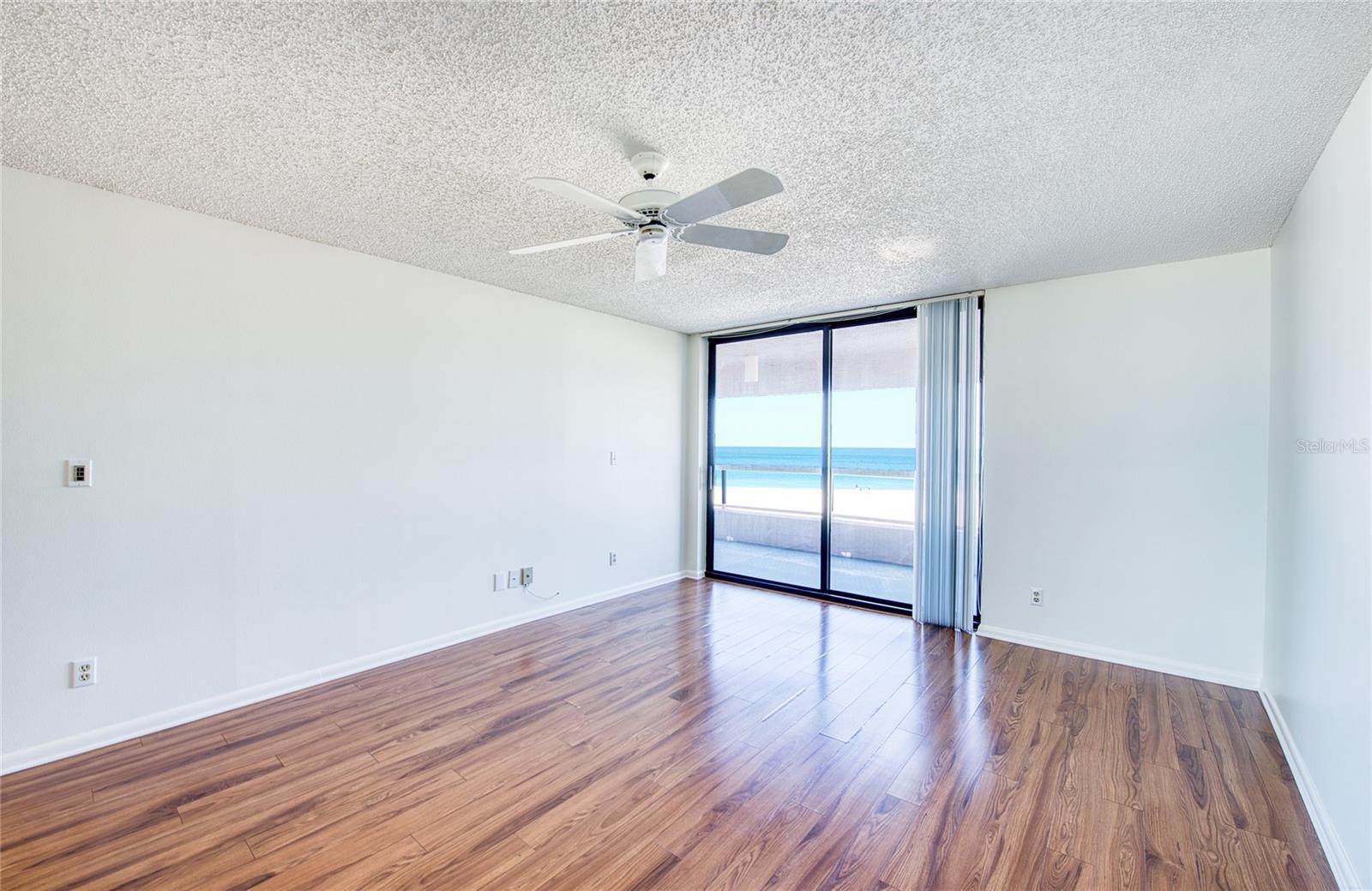 CRESCENT BEACH CLUB TWO CONDO - Residential