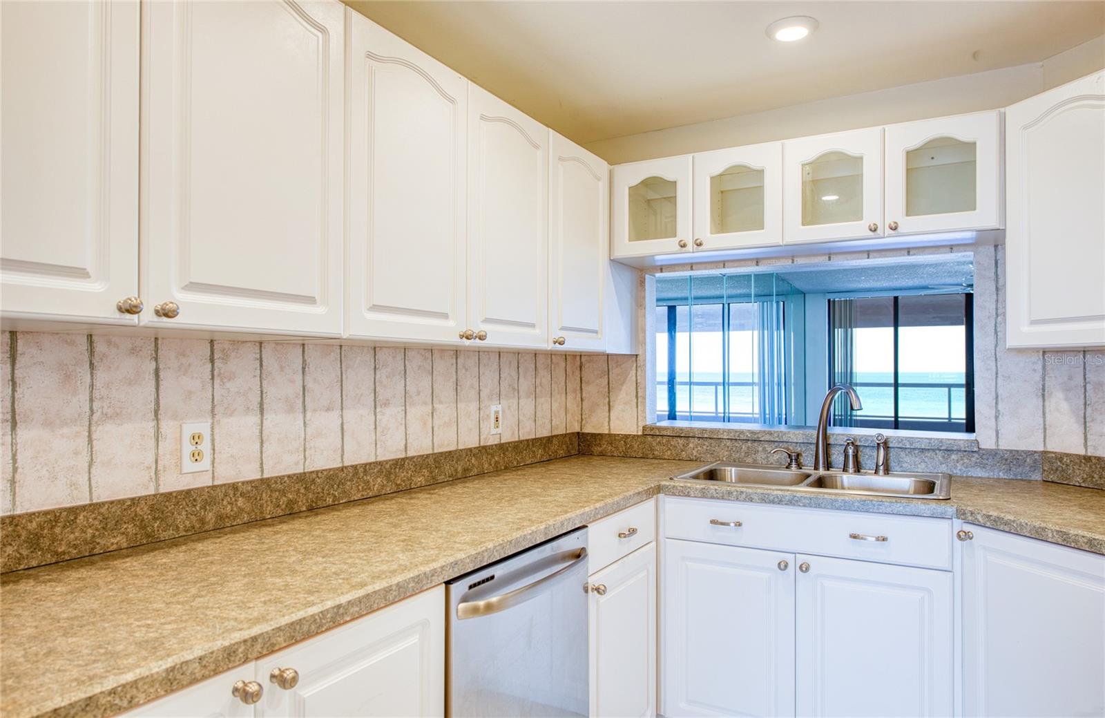 CRESCENT BEACH CLUB TWO CONDO - Residential