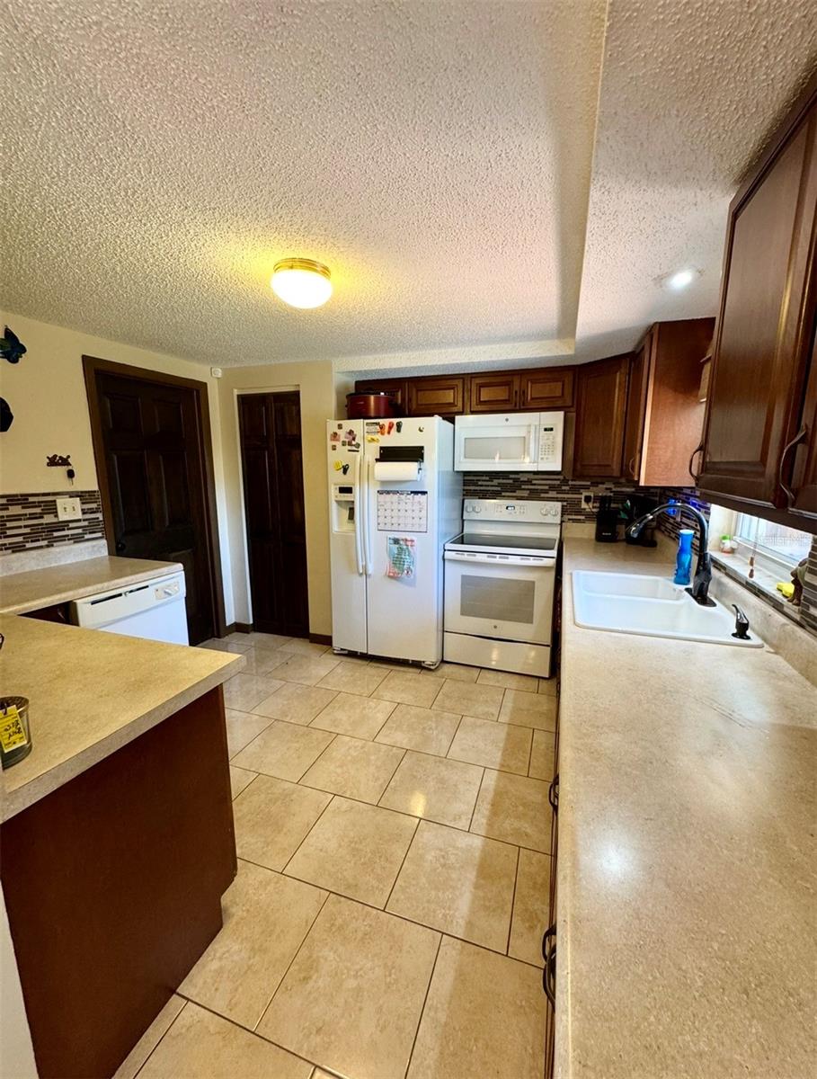 RIDGE CREST GARDENS - Residential