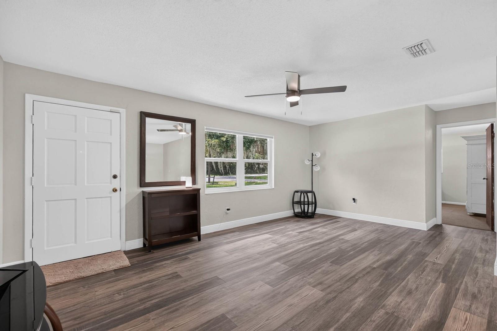 FLORIDA SHORES - Residential