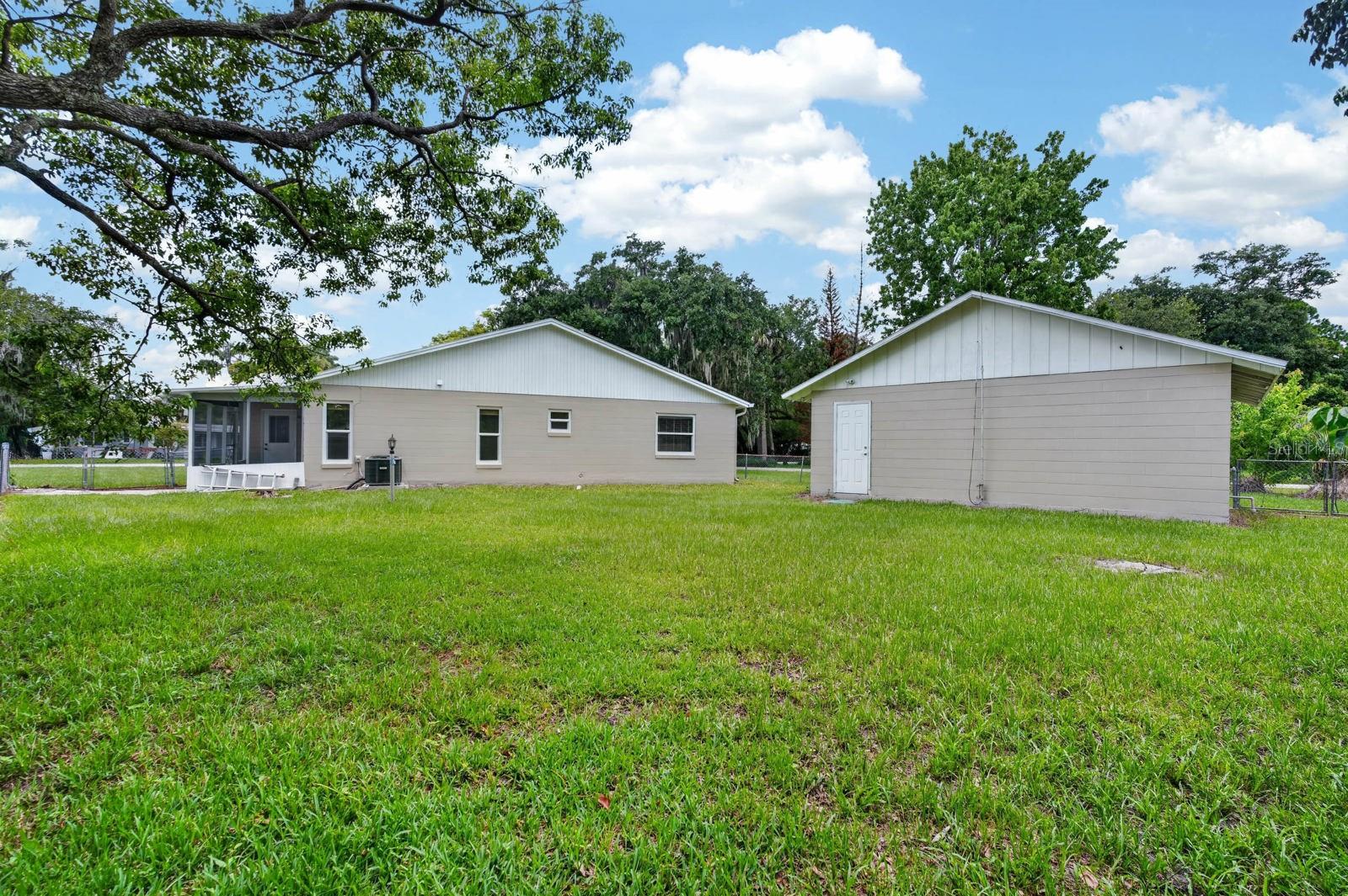 FLORIDA SHORES - Residential