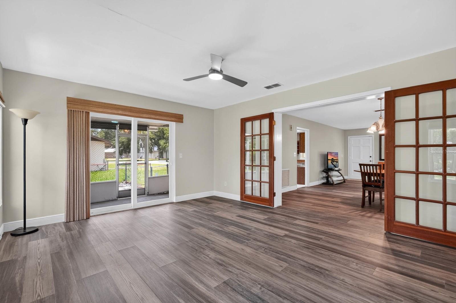 FLORIDA SHORES - Residential
