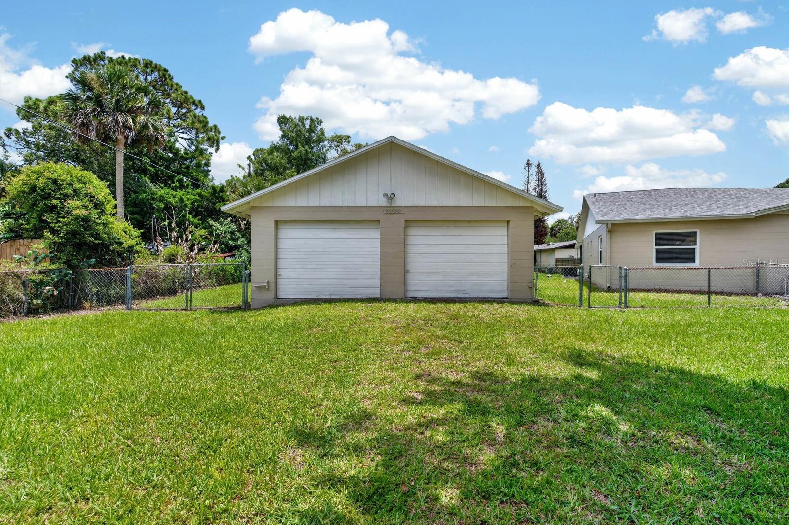 FLORIDA SHORES - Residential