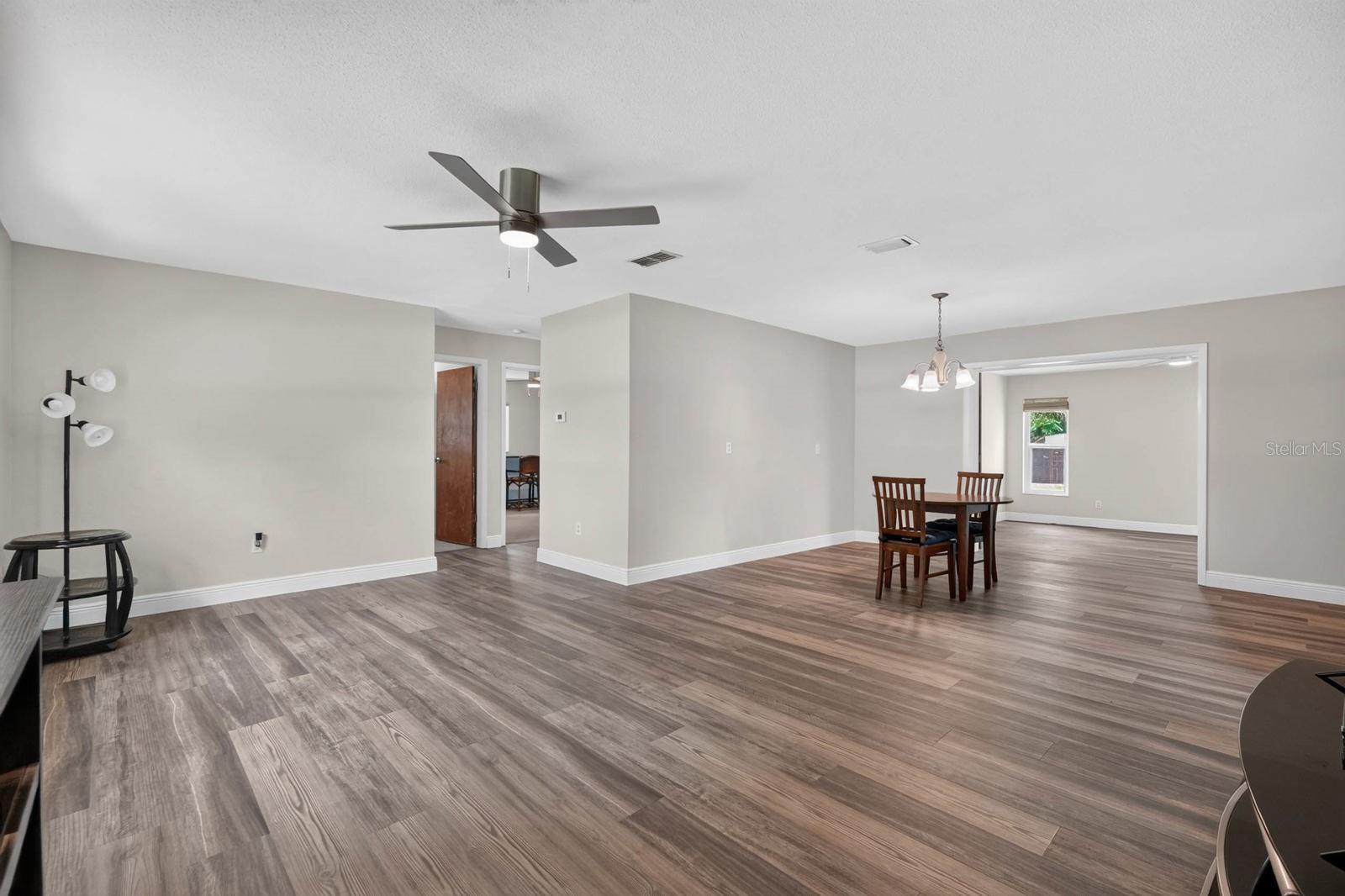 FLORIDA SHORES - Residential