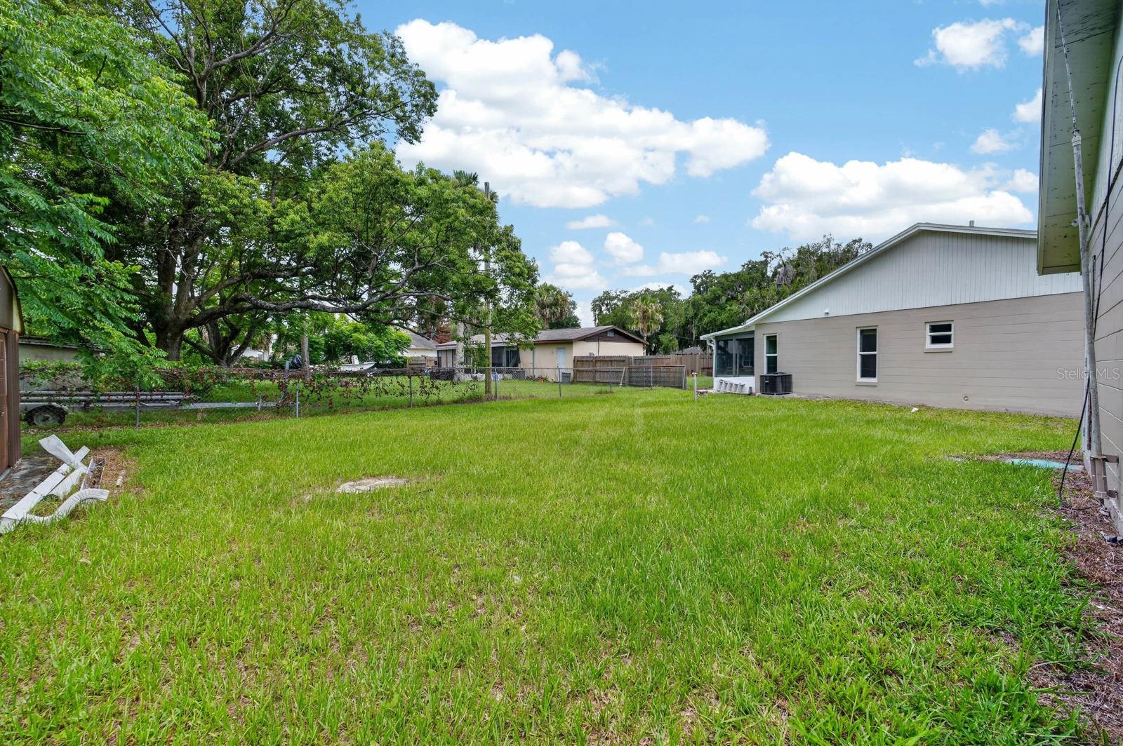 FLORIDA SHORES - Residential
