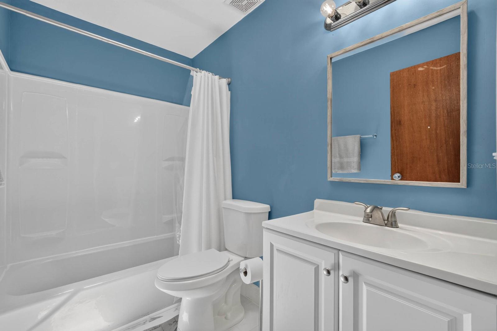 FLORIDA SHORES - Residential