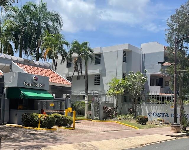ISLA VERDE CONDOMINIO COSTA DEL SOL - Residential