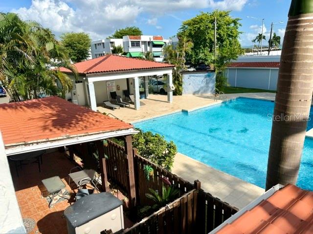 ISLA VERDE CONDOMINIO COSTA DEL SOL - Residential