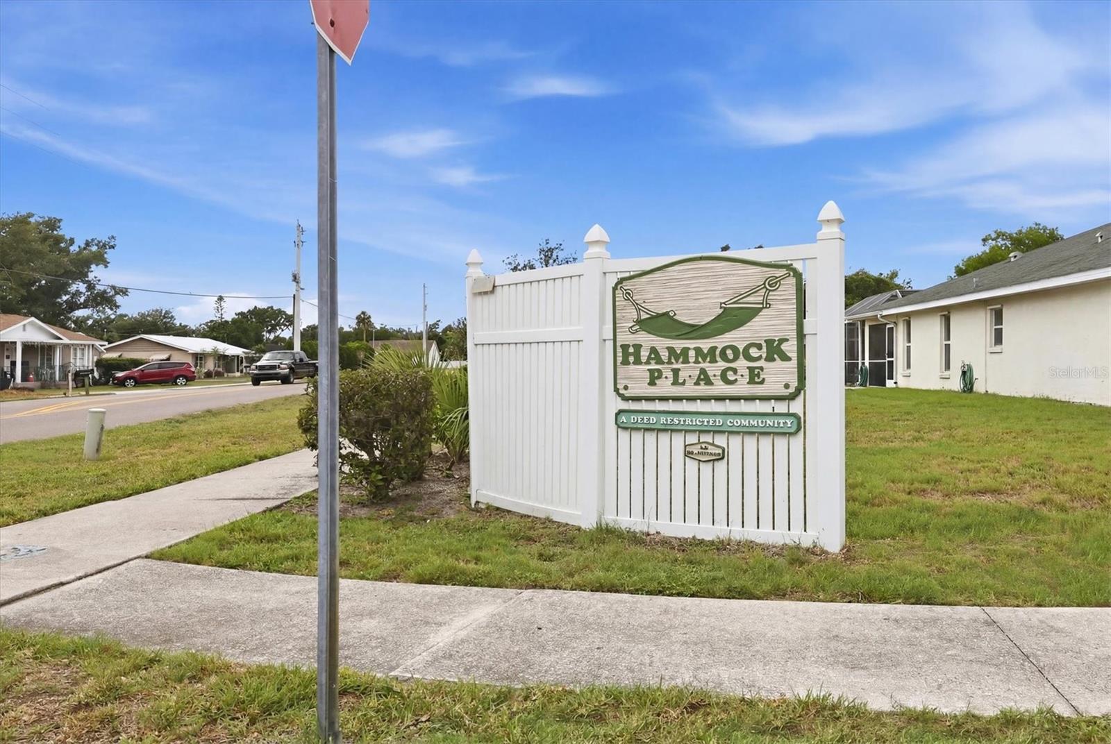 HAMMOCK PLACE - Residential