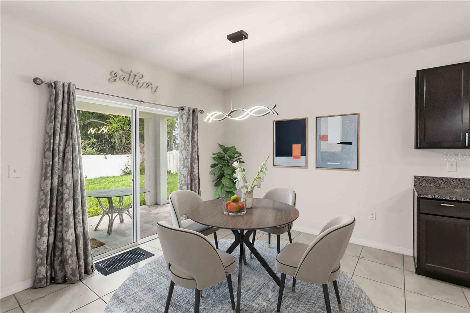 JOHNSON POINTE - Residential