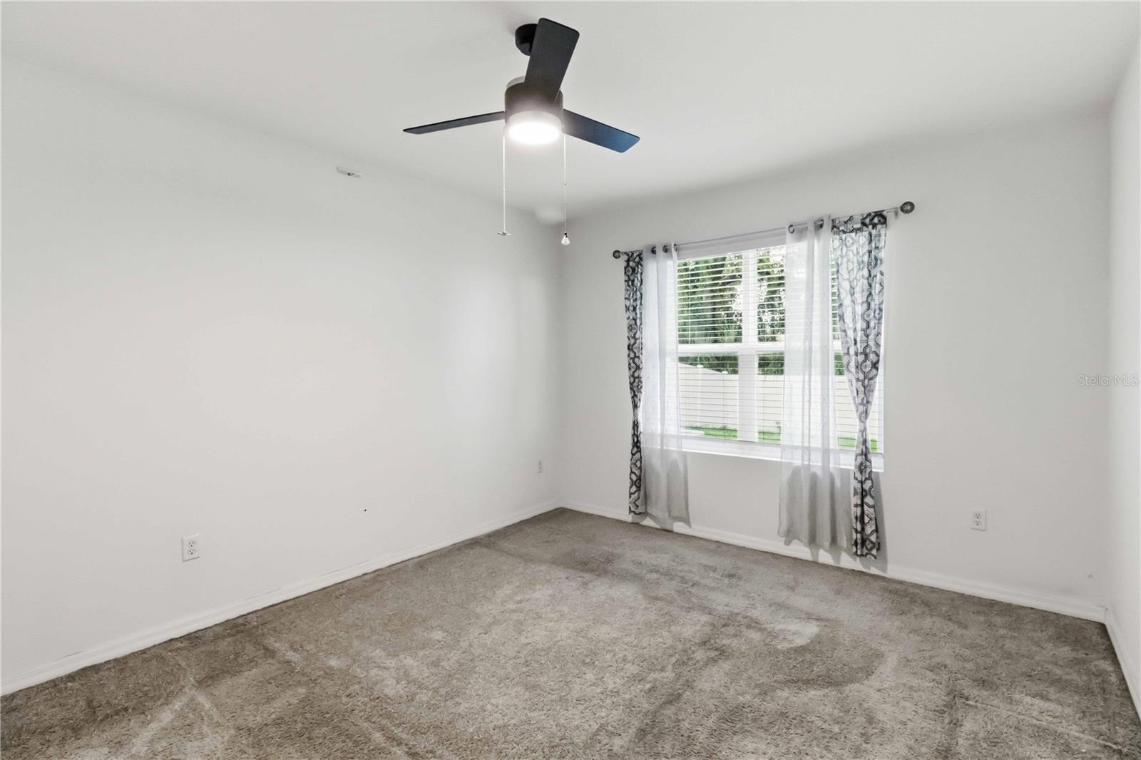 JOHNSON POINTE - Residential