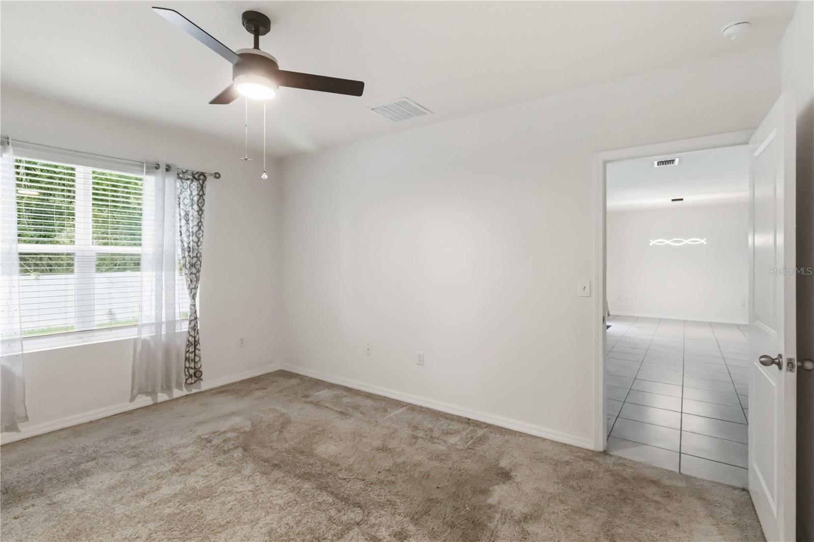 JOHNSON POINTE - Residential