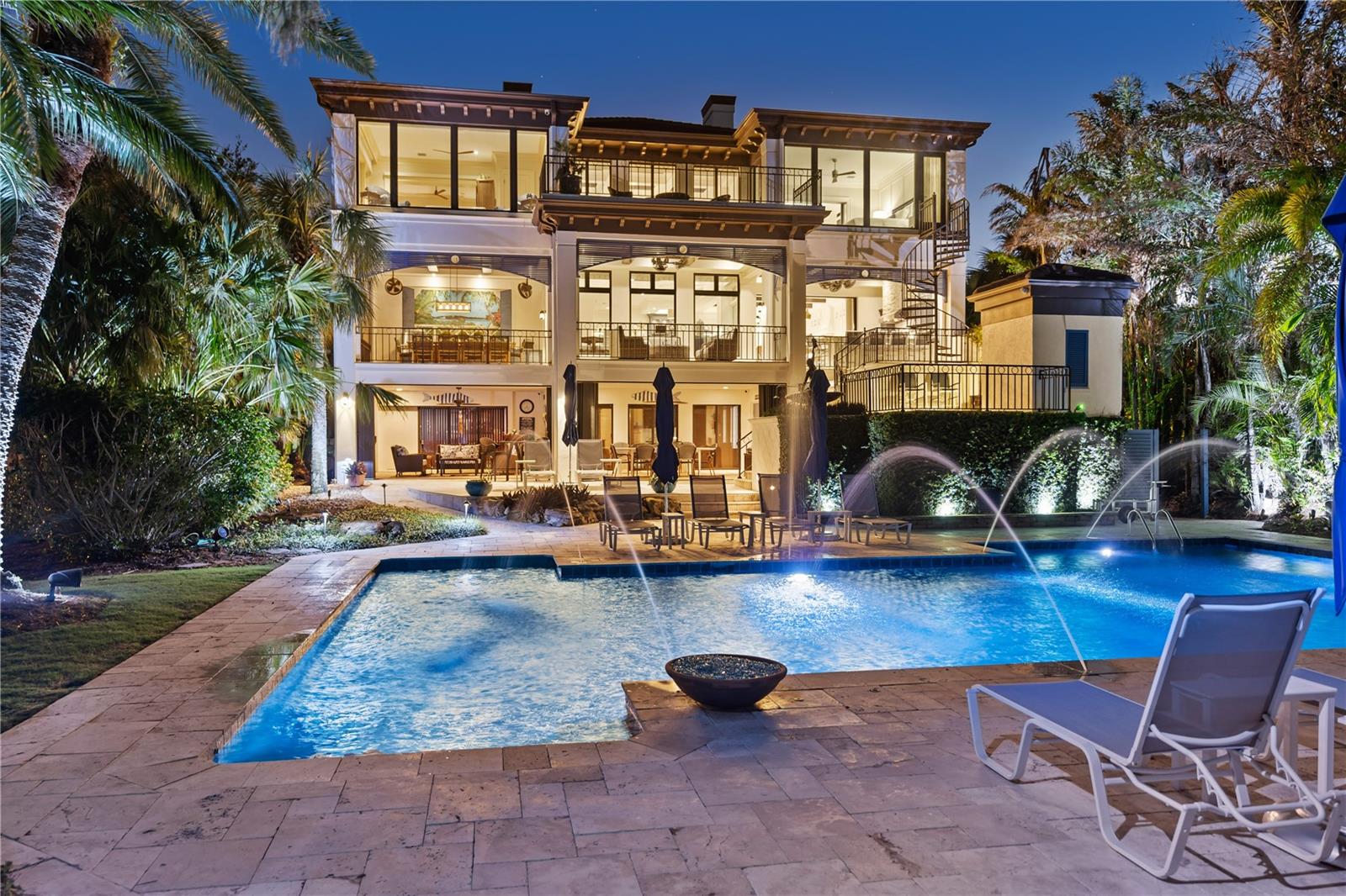 BAY ISLAND SHORES - Residential