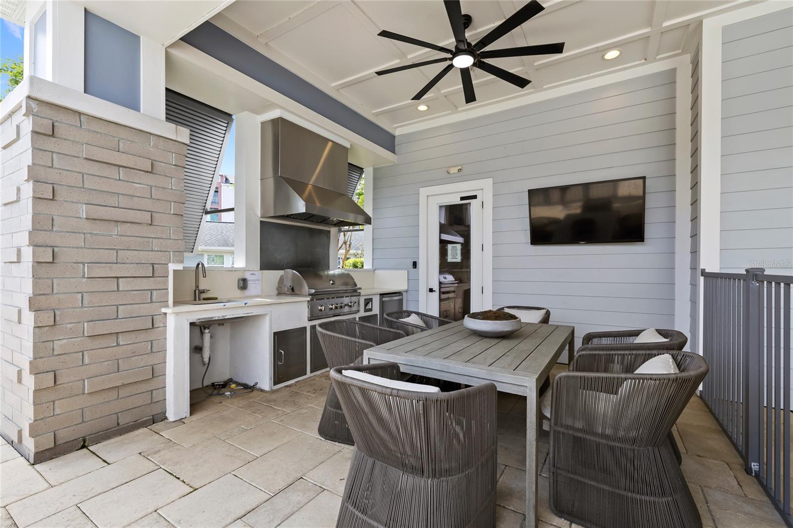 GATHERINGS OF LAKE NONA 2 CONDOMINIUM - Residential