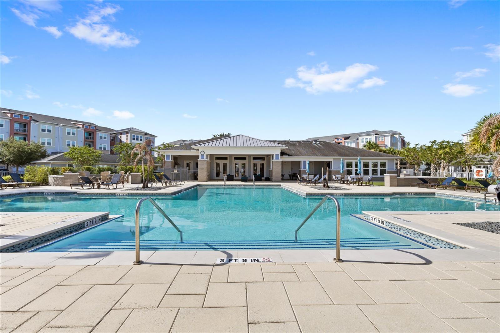 GATHERINGS OF LAKE NONA 2 CONDOMINIUM - Residential