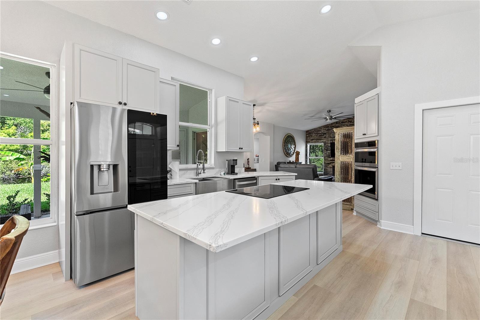 OAKLAND PARK - Residential