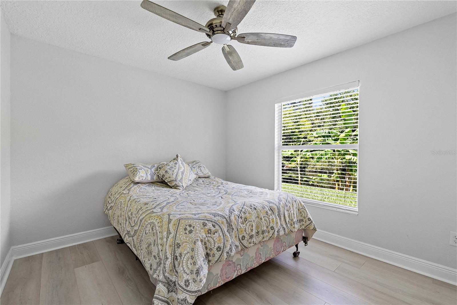 OAKLAND PARK - Residential
