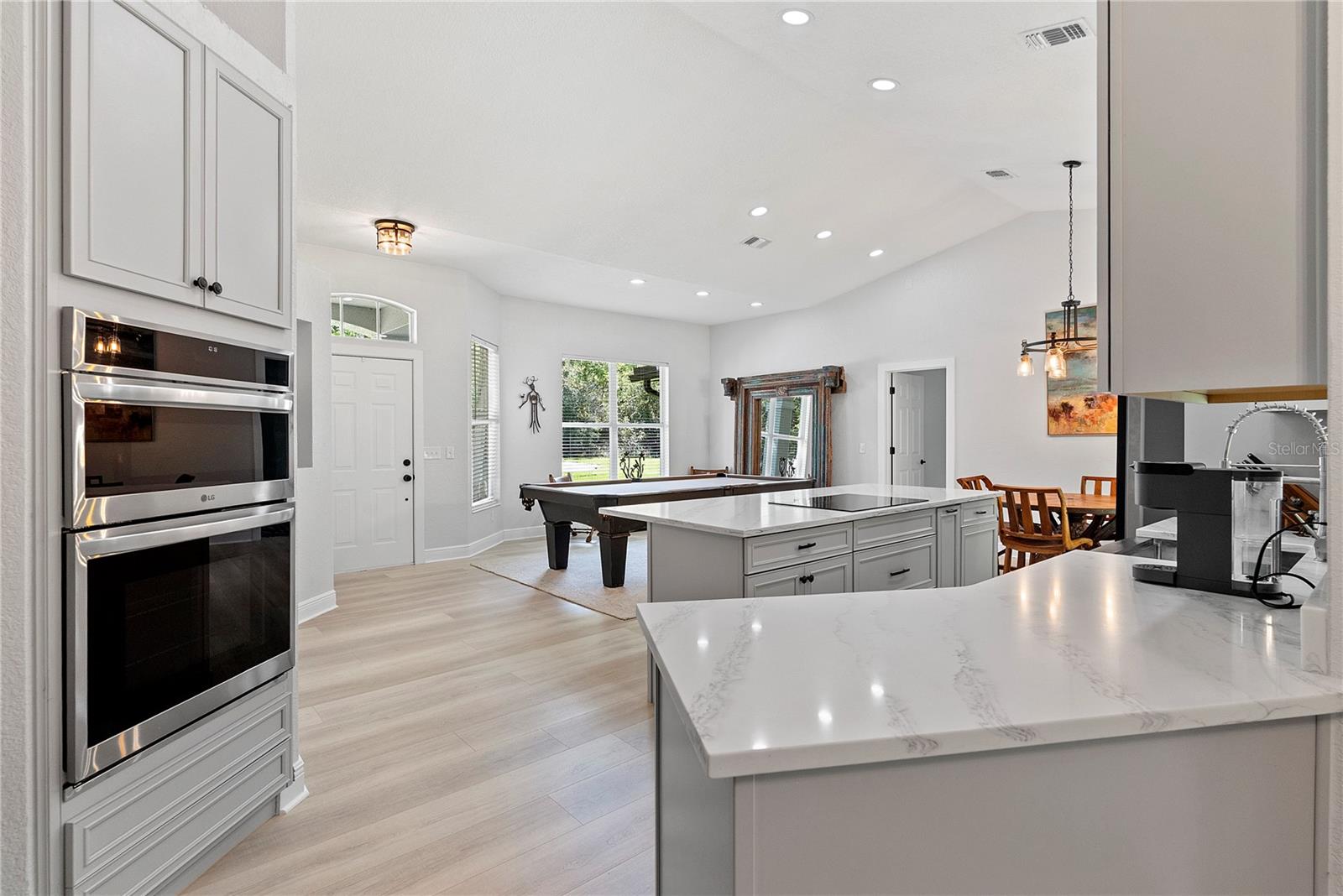 OAKLAND PARK - Residential