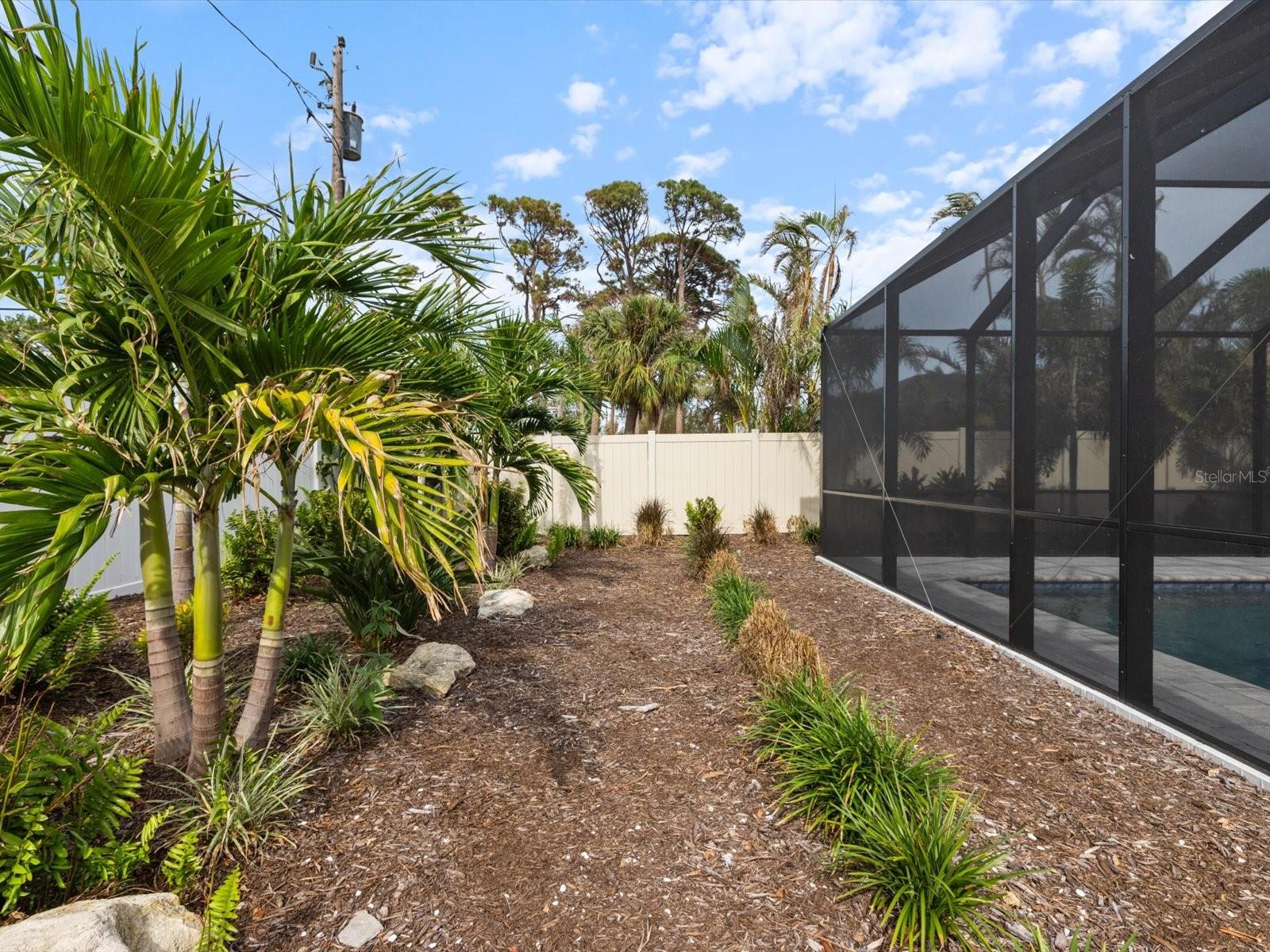 SOUTH VENEZIA PARK - Residential
