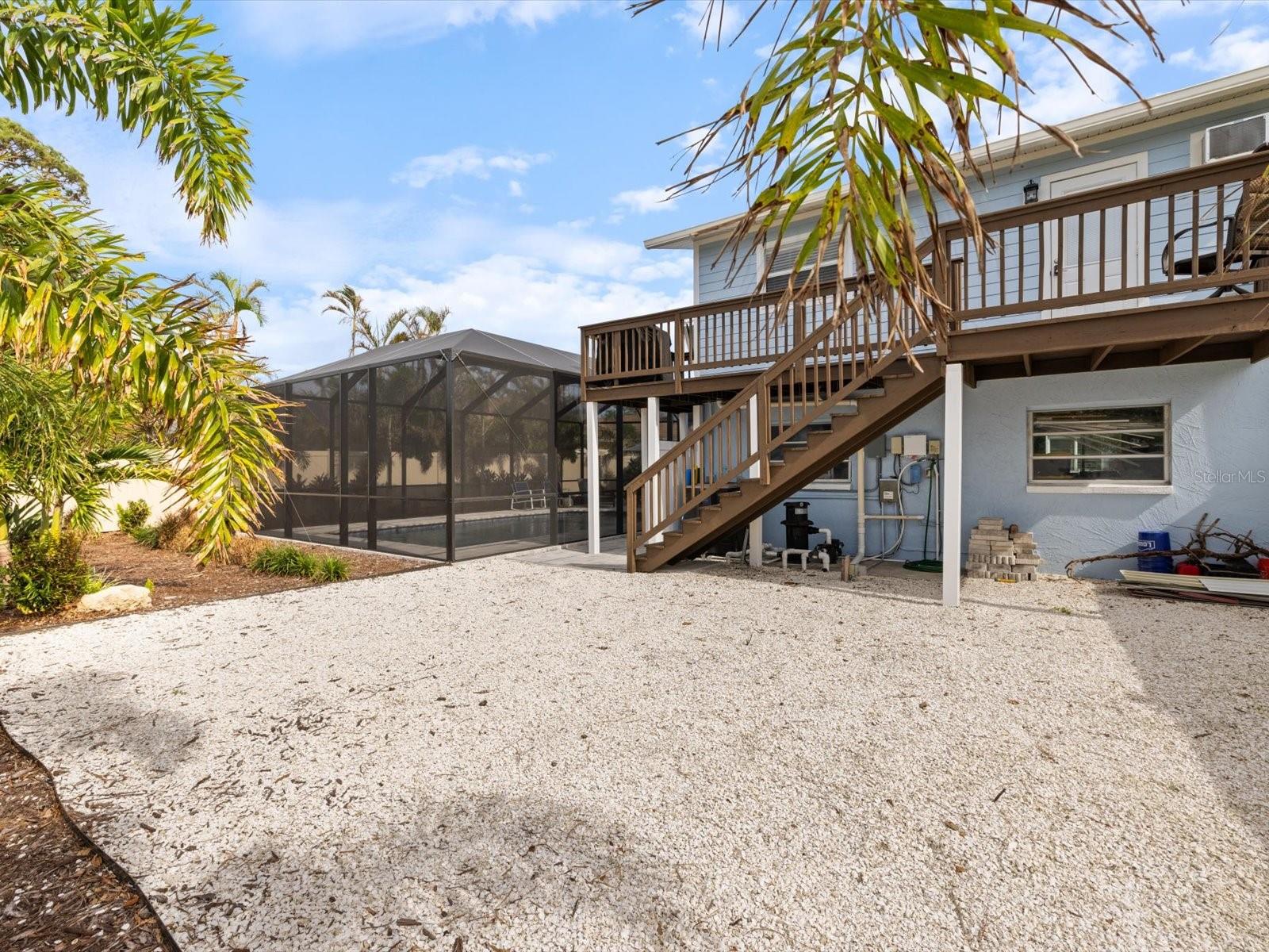 SOUTH VENEZIA PARK - Residential