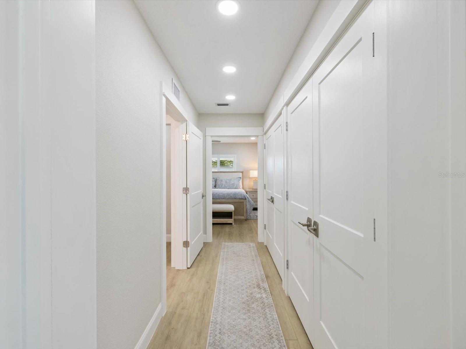 SOUTH VENEZIA PARK - Residential