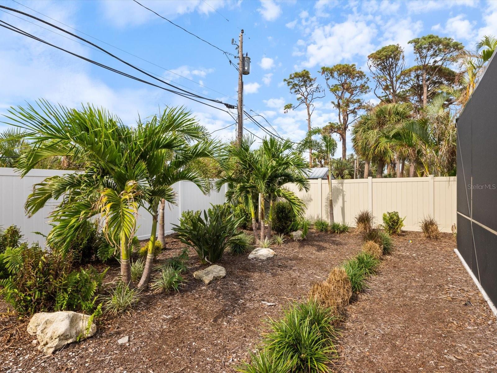 SOUTH VENEZIA PARK - Residential