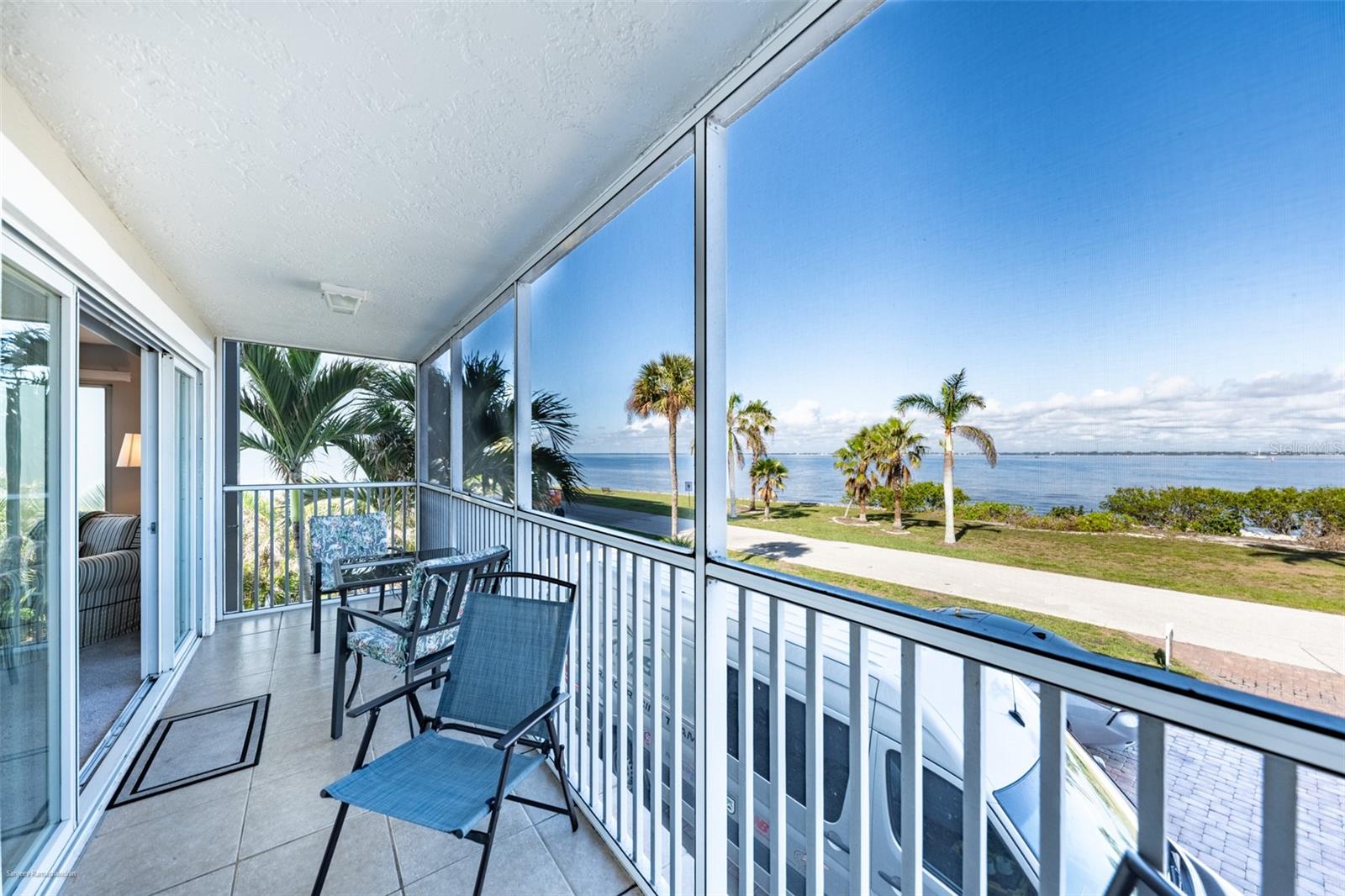 PARK BEACH CLUB - Residential