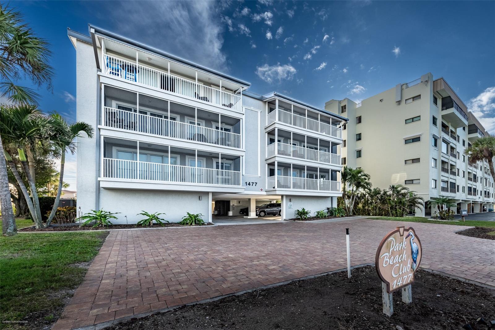 PARK BEACH CLUB - Residential