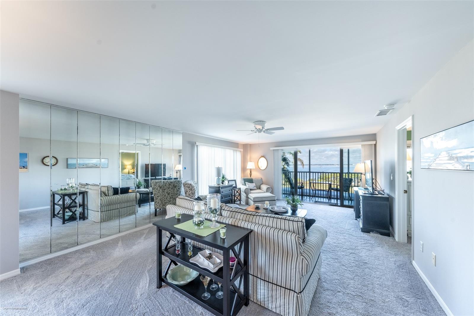 PARK BEACH CLUB - Residential