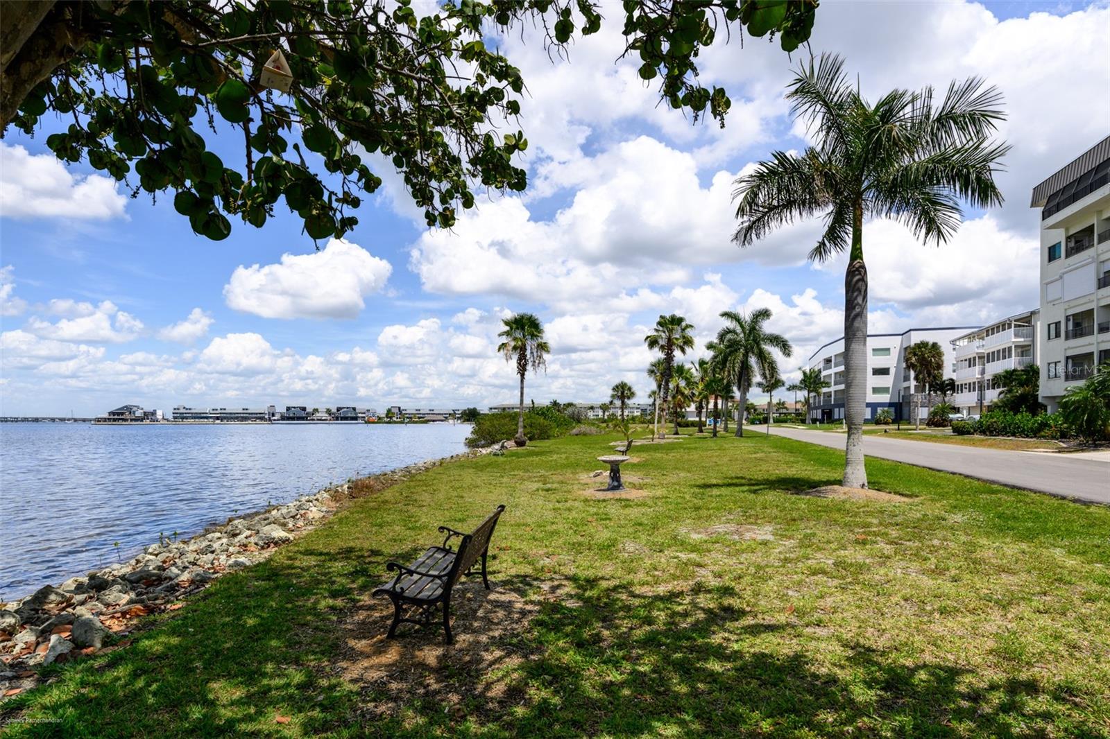 PARK BEACH CLUB - Residential