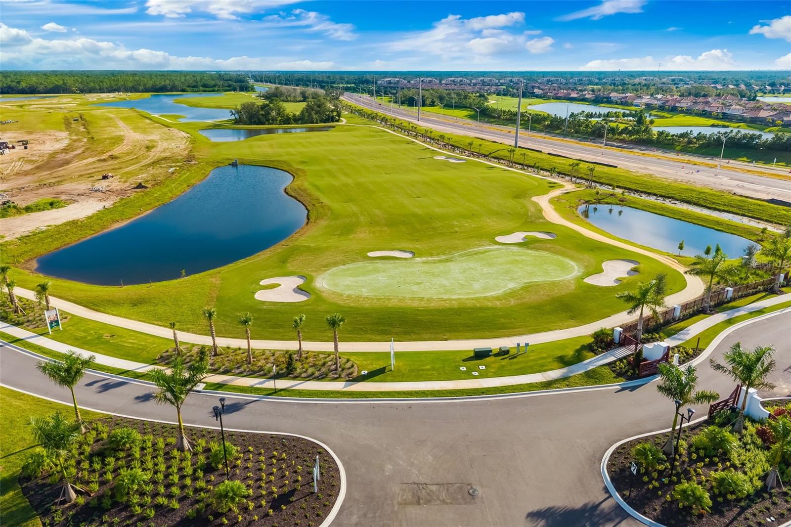 CALUSA COUNTRY CLUB - Residential