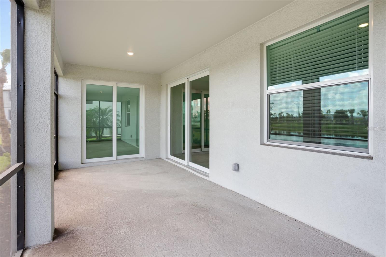 CALUSA COUNTRY CLUB - Residential