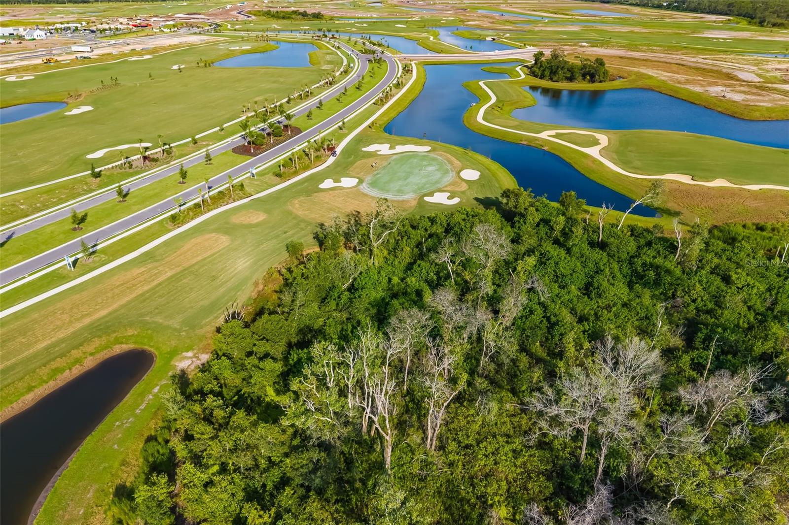 CALUSA COUNTRY CLUB - Residential