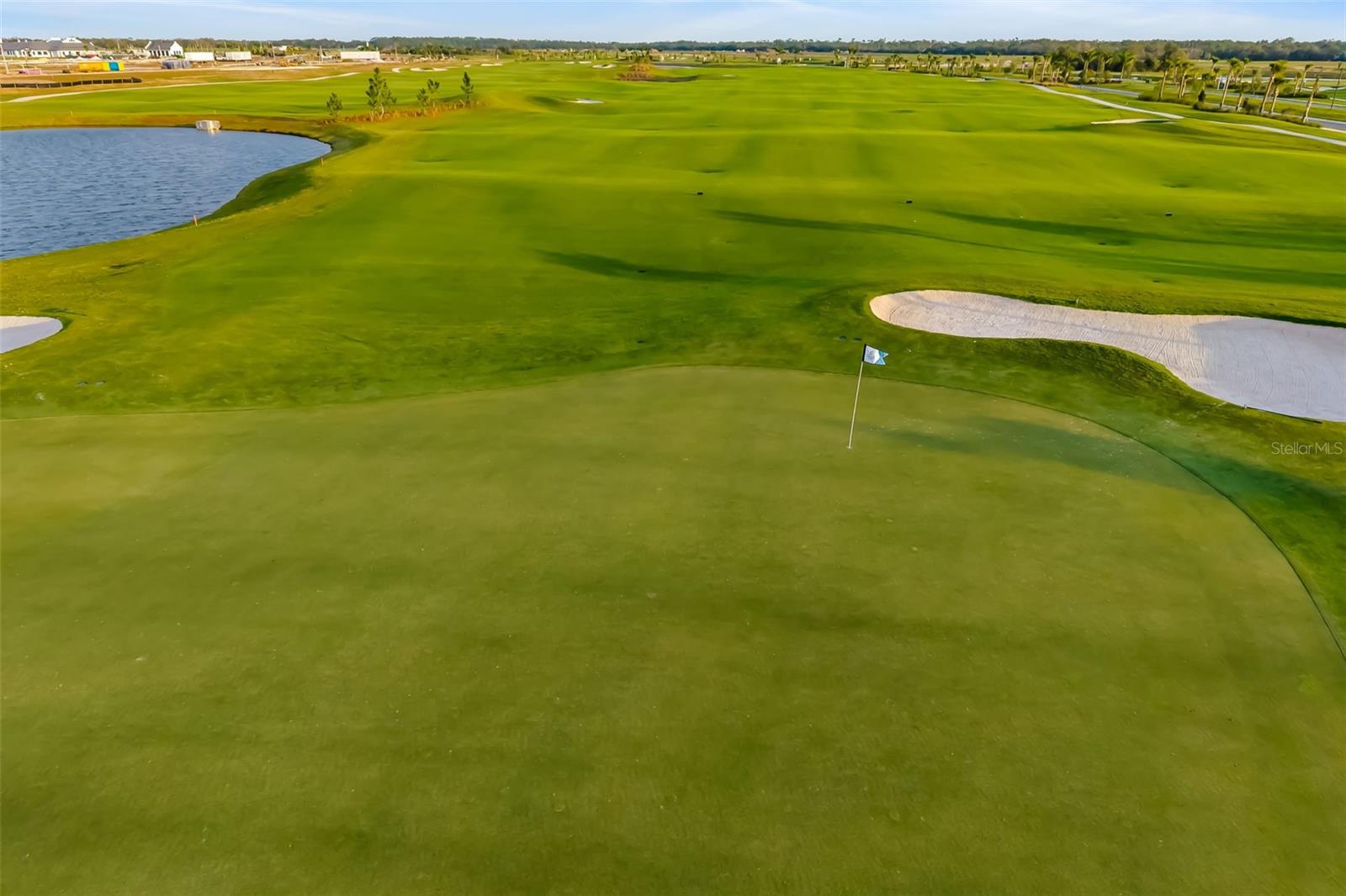 CALUSA COUNTRY CLUB - Residential