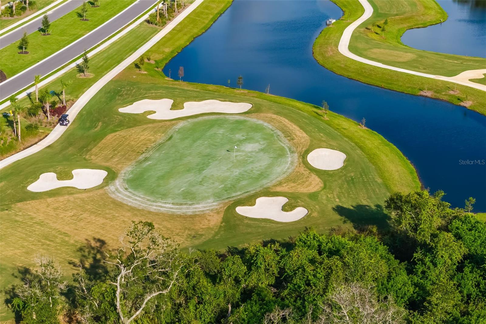 CALUSA COUNTRY CLUB - Residential