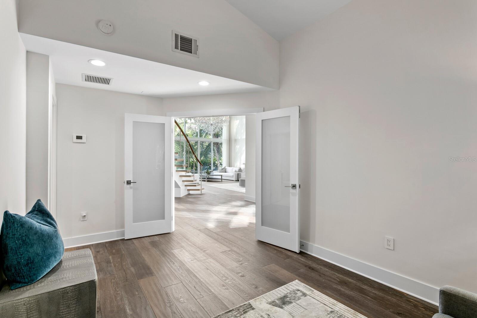 TIERRA VERDE - Residential