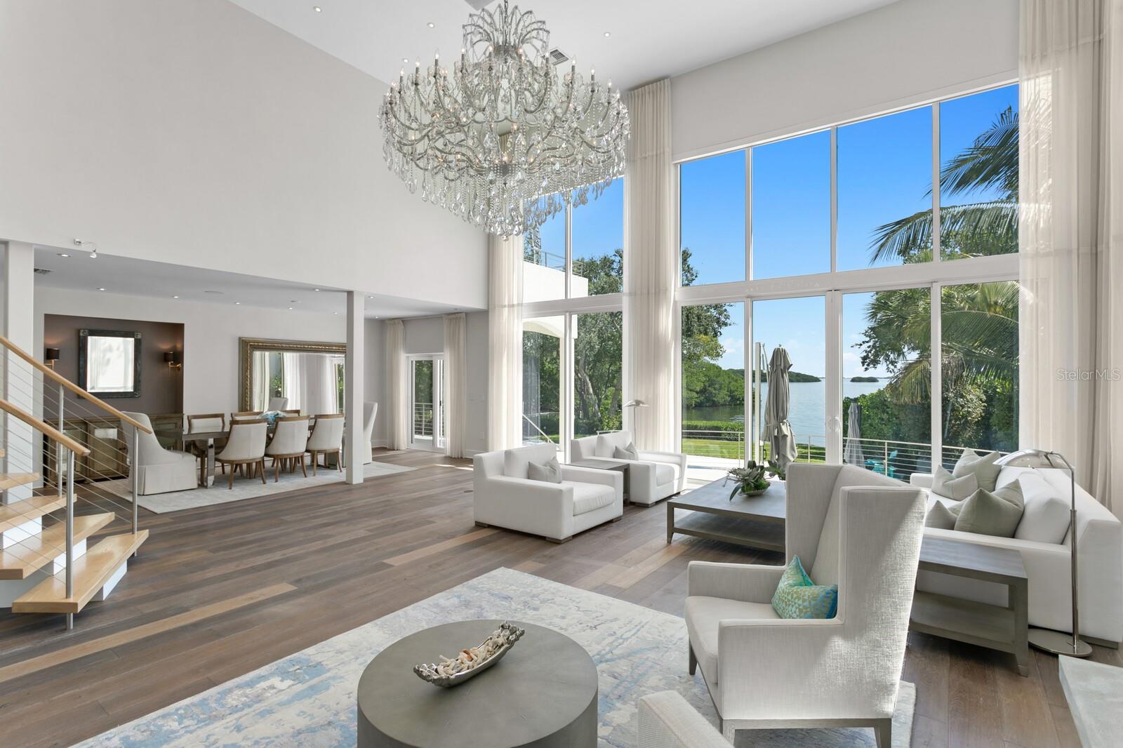 TIERRA VERDE - Residential