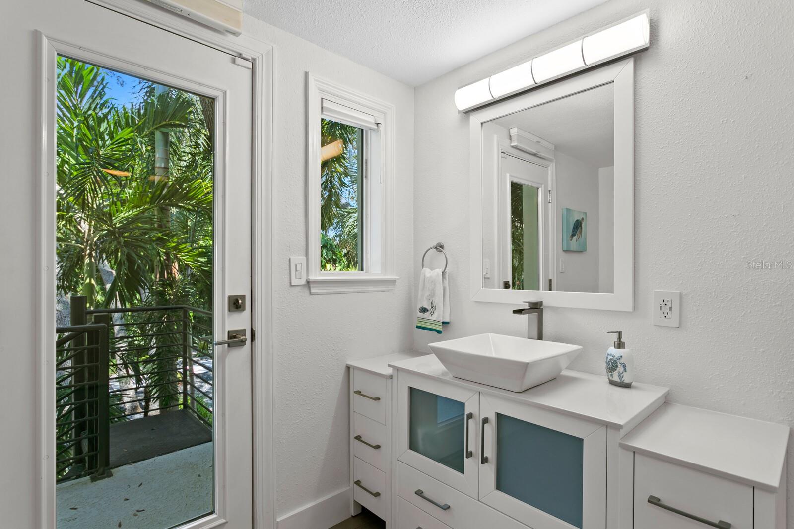 TIERRA VERDE - Residential