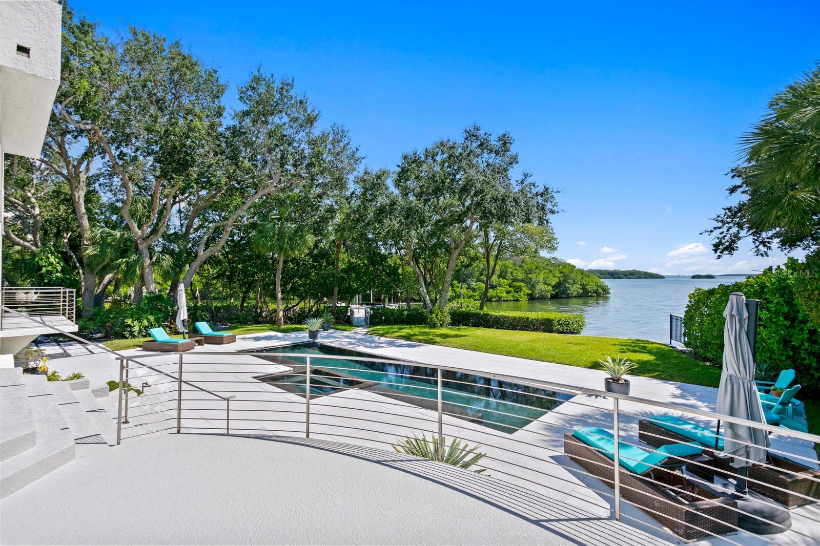 TIERRA VERDE - Residential