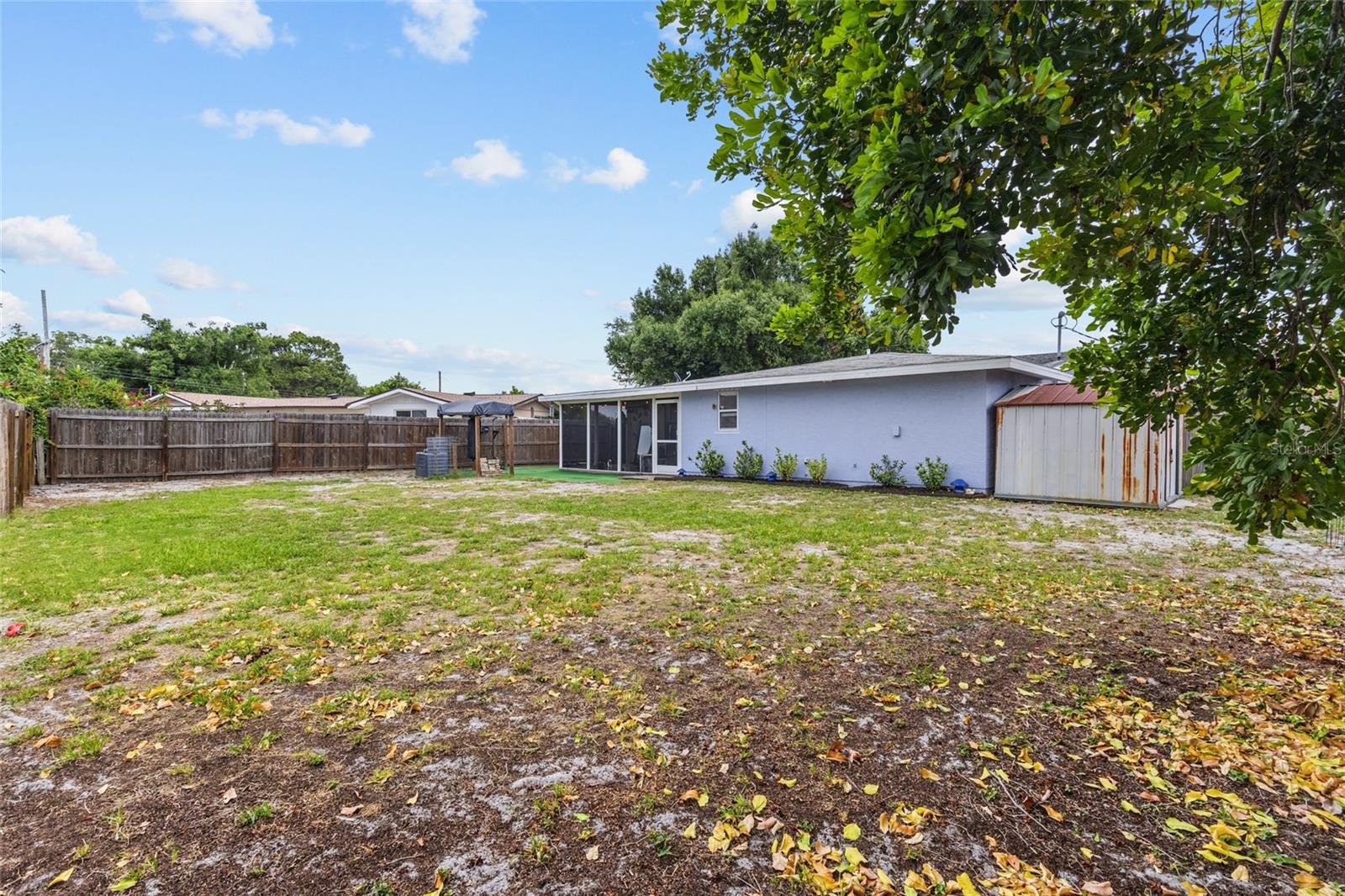 SARASOTA SPGS - Residential