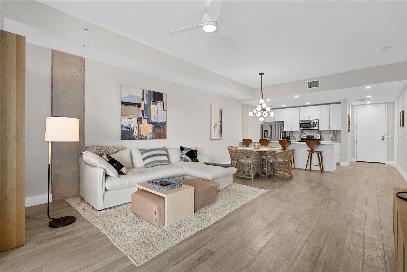 332 COCOANUT CONDOMINIUM - Residential