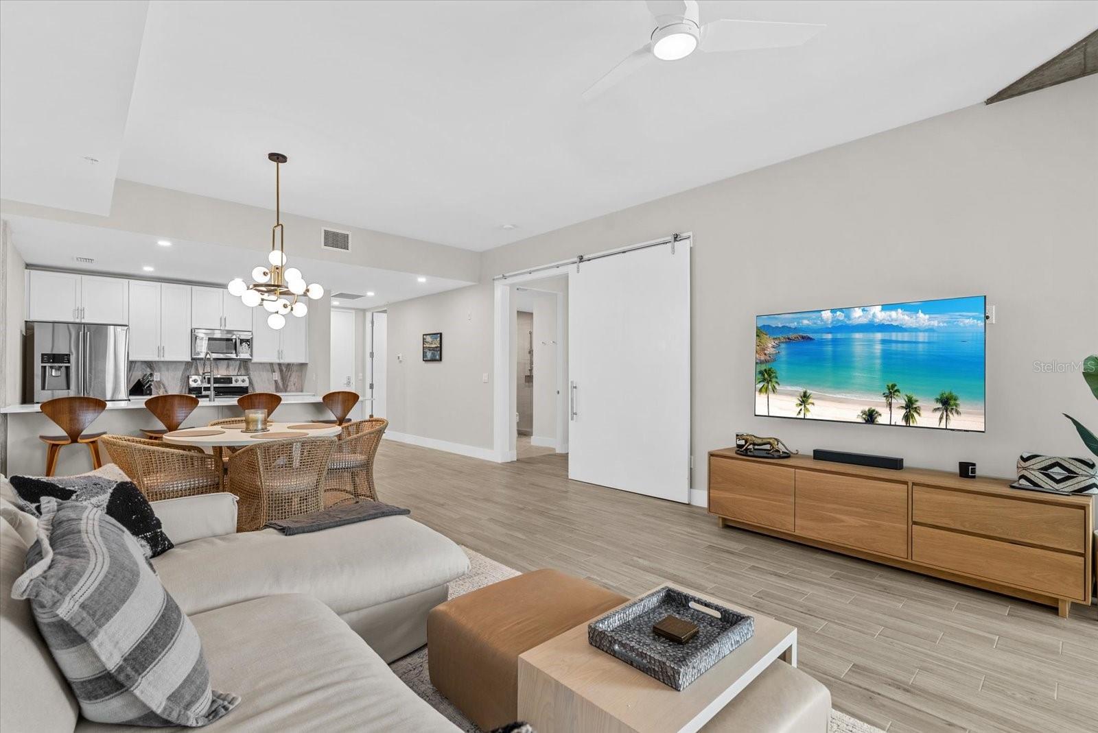 332 COCOANUT CONDOMINIUM - Residential