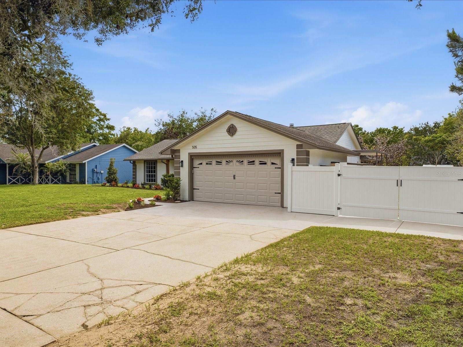 LAKE CHARM ESTATES - Residential
