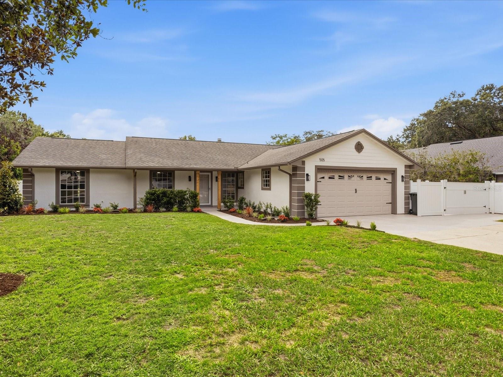 LAKE CHARM ESTATES - Residential