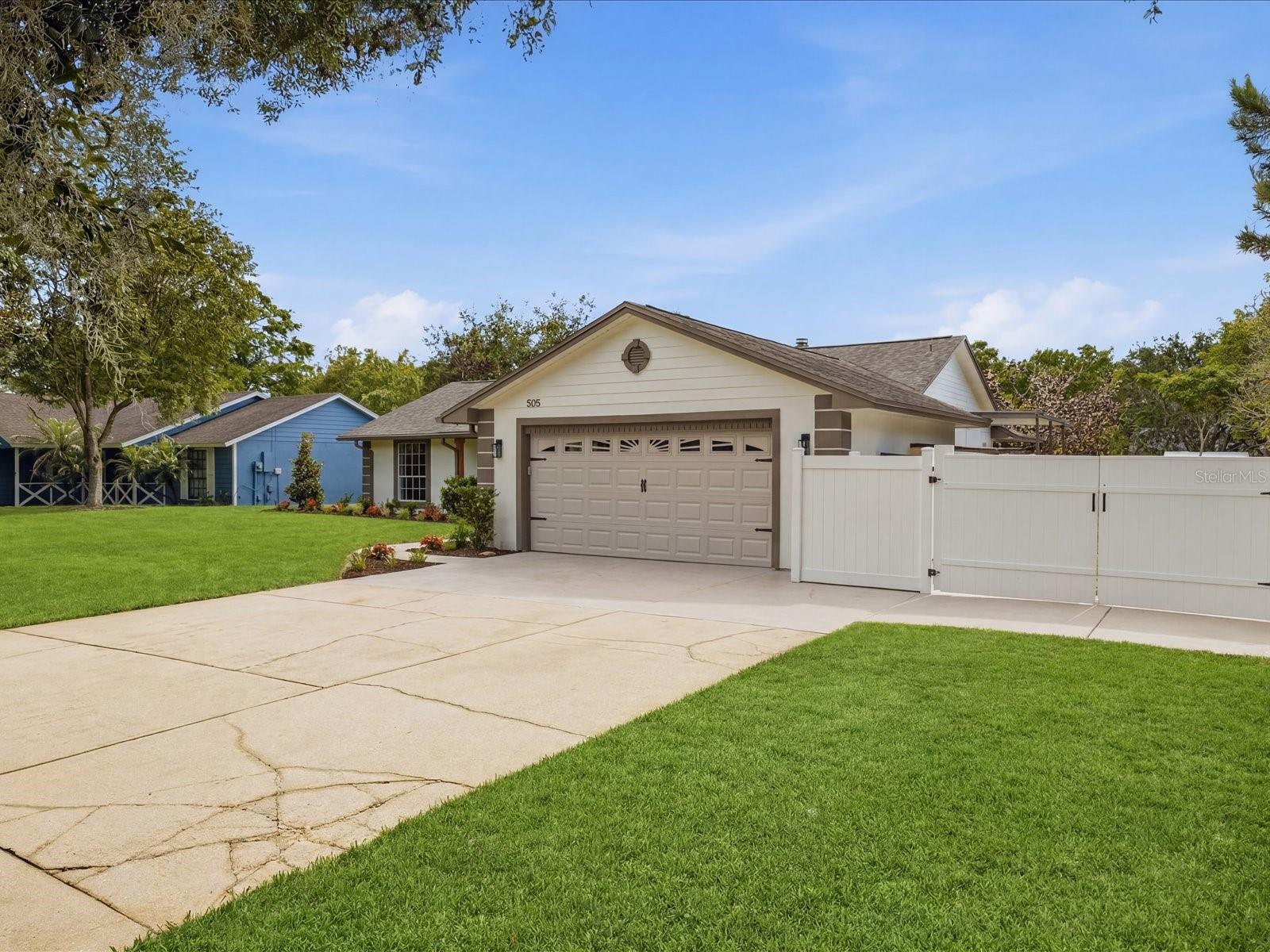 LAKE CHARM ESTATES - Residential