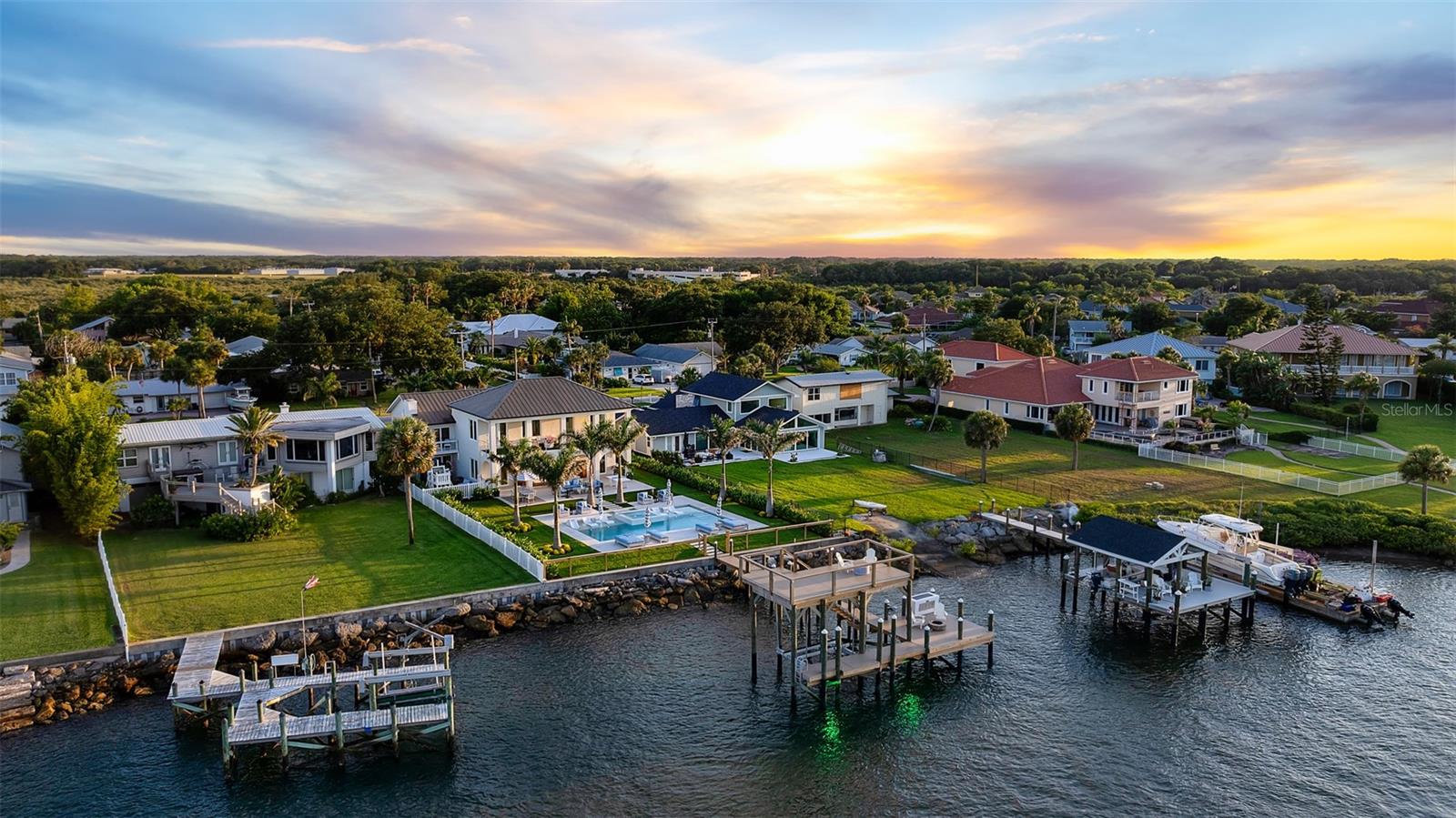 INLET SHORES - Residential